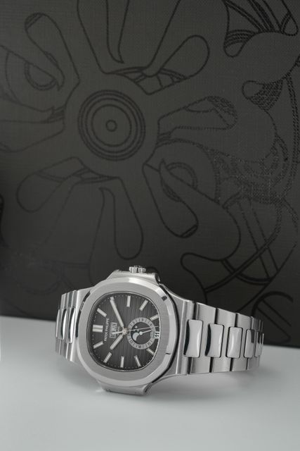 Patek Philippe Nautilus 5726/1A-001 Image 6